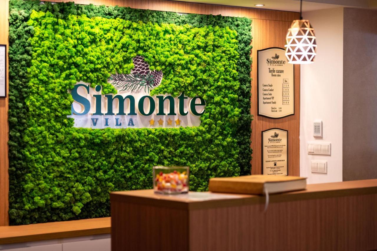ホテル Vila Simonte ポイアナ・ブラショフ エクステリア 写真